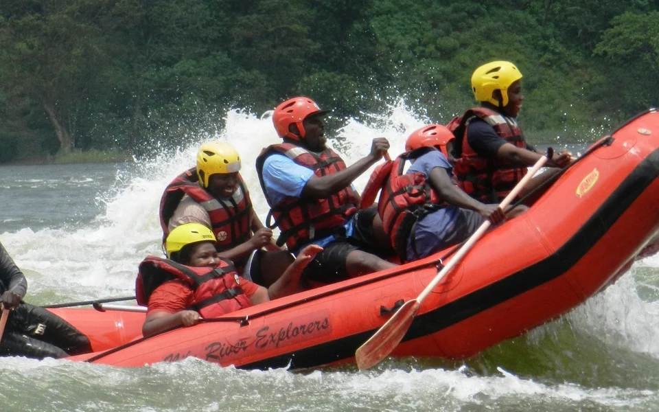 white-water-rafting-in-uganda
